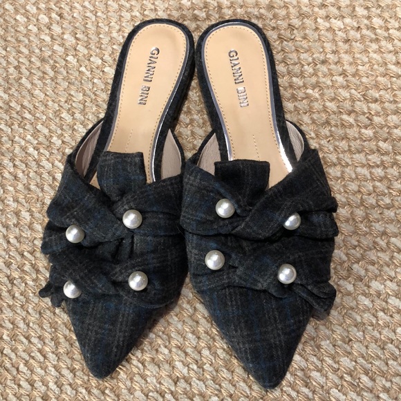Gianni Bini Shoes - Gianni Bini Peal Plaid pointed toe shoes